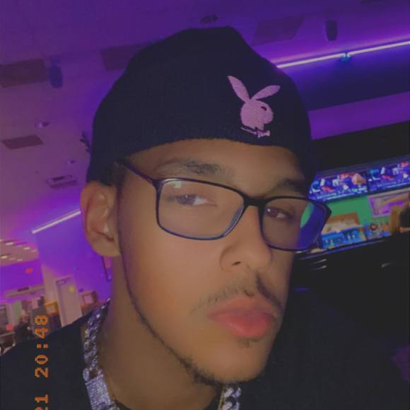 dominic_hoffman